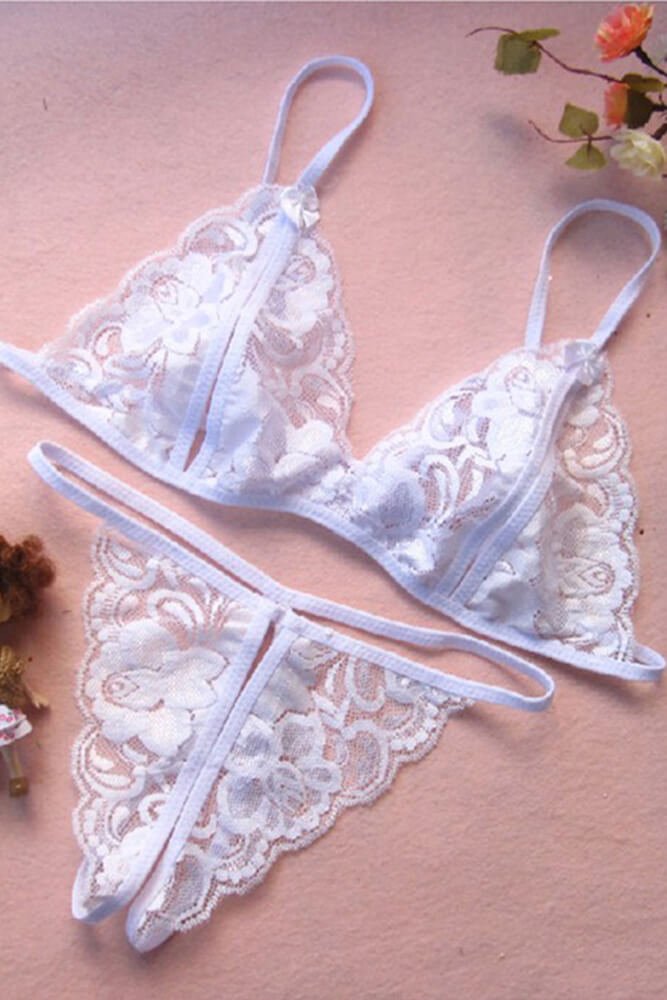 Beyaz Dantelli Fantazi Sütyen ve G-String Takımı