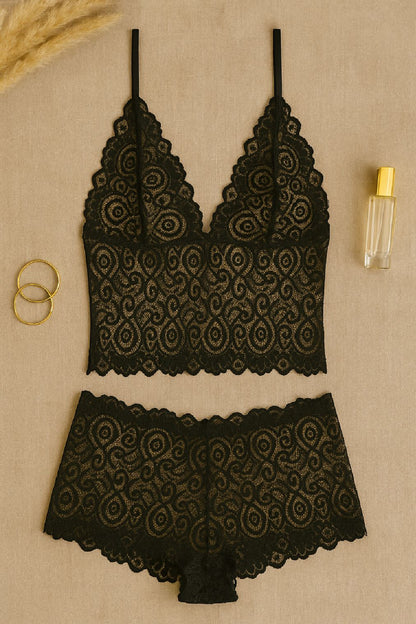 Kadın Bordo Dantel Bralet Şort Takımı – Asil ve Sofistike İç Giyim