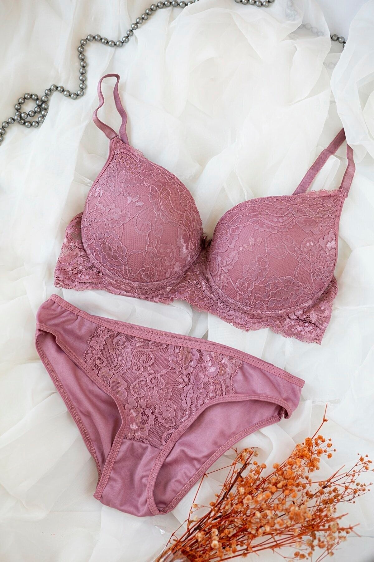 Kadın Pudra Dolgulu Dantel Sütyen Ve Külot Takım
