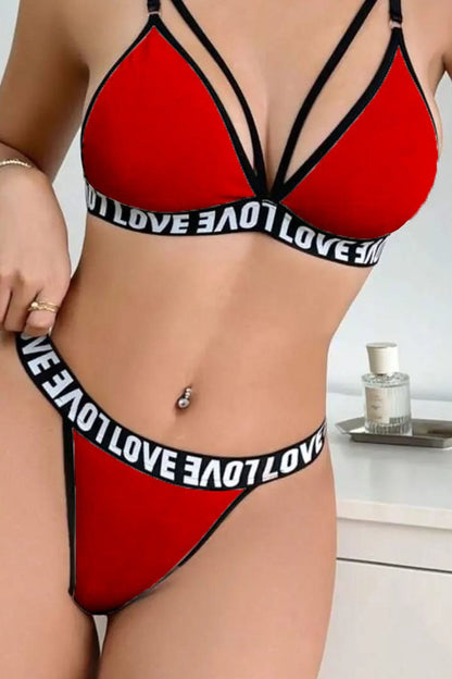 Kadın Kırmızı Love Yazı Detaylı Harness İç Çamaşır Takımı
