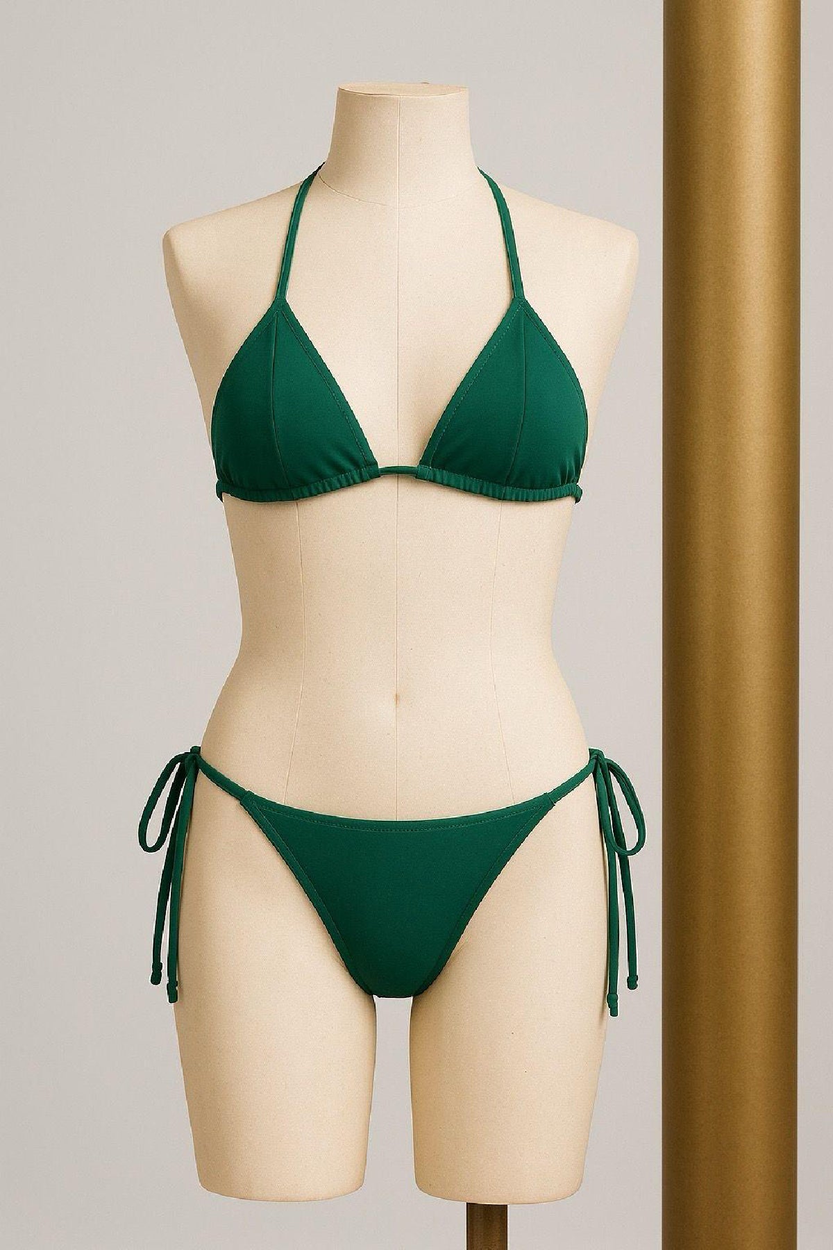 Kadın Siyah Yandan ve Boyundan Bağlamalı Bikini Mayo Takımı