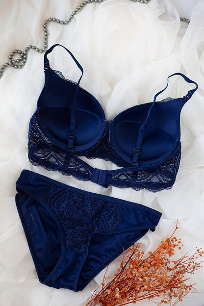 Kadın Lacivert Dolgulu Dantel Sütyen Ve Külot Takım