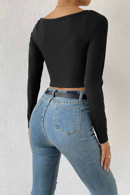 Kadın Siyah Uzun Kol Göğüs Dekolteli Şık Crop Top Bluz