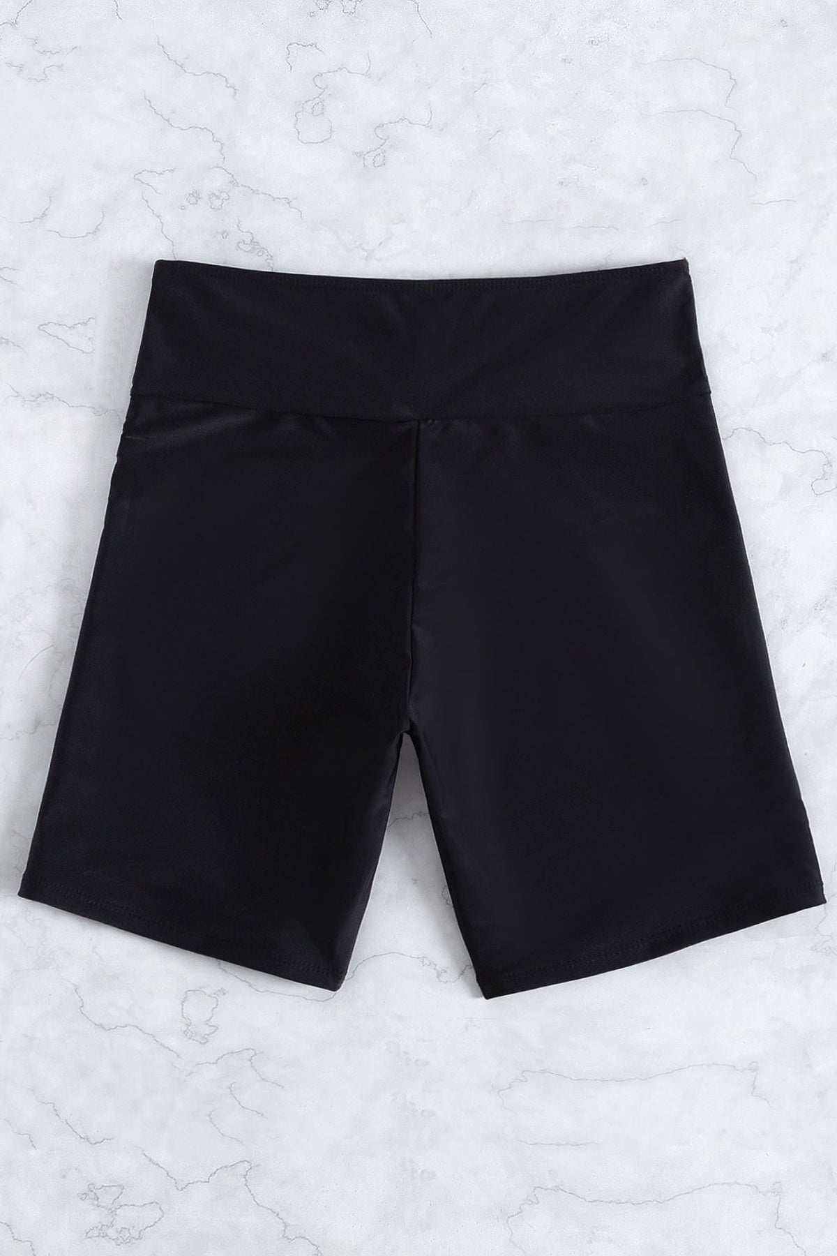 Kadın Siyah Önden Bağcıklı Deniz Şortu