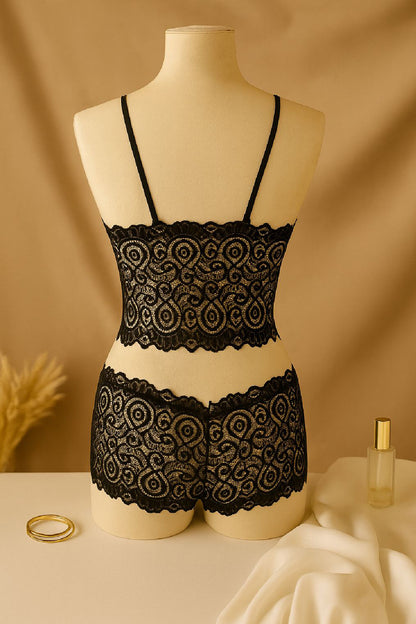 Kadın Bordo Dantel Bralet Şort Takımı – Asil ve Sofistike İç Giyim