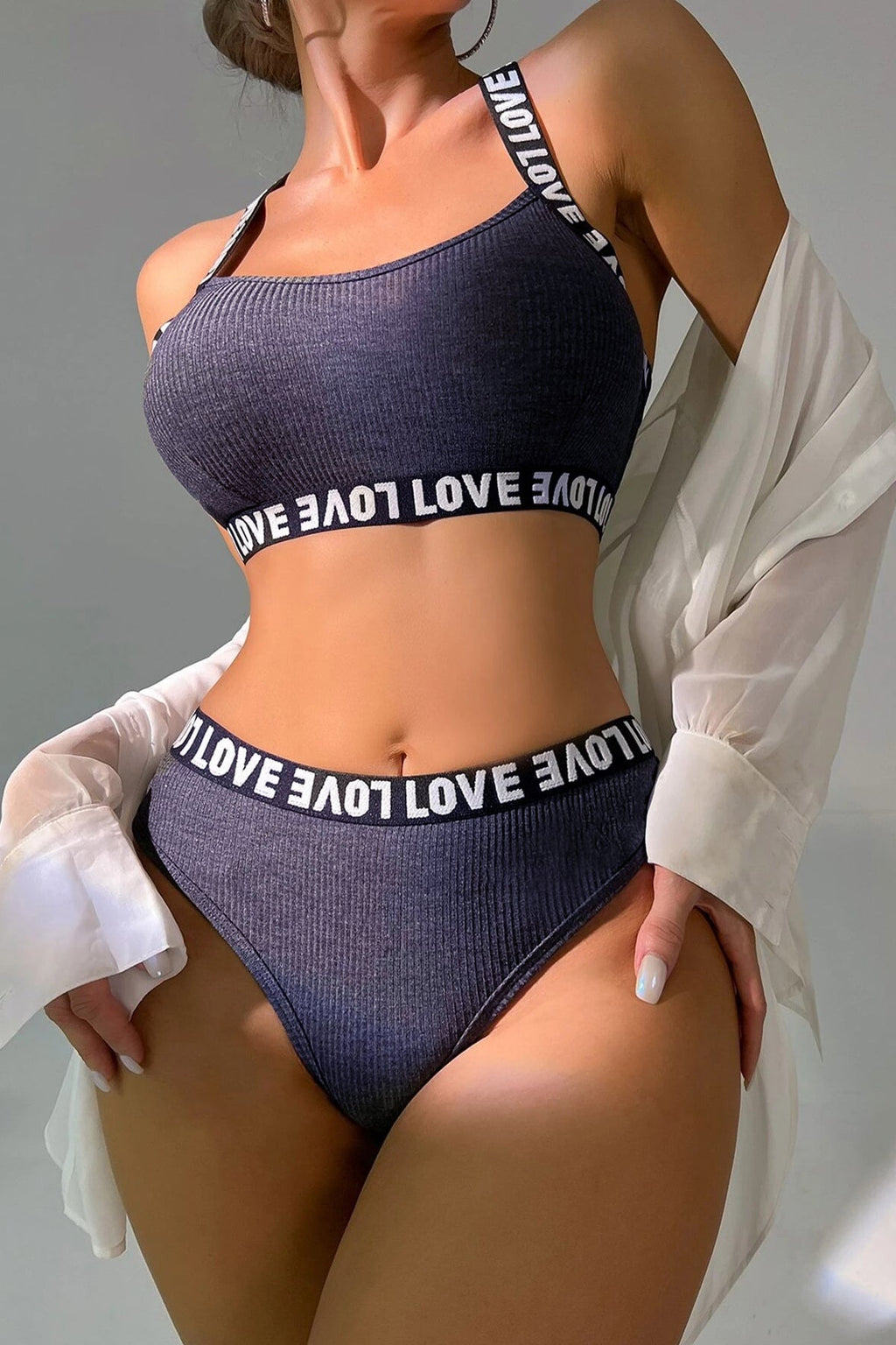 Kadın Lacivert Çapraz Sırt Ve Love Yazı Detaylı Iç Çamaşır Takımi