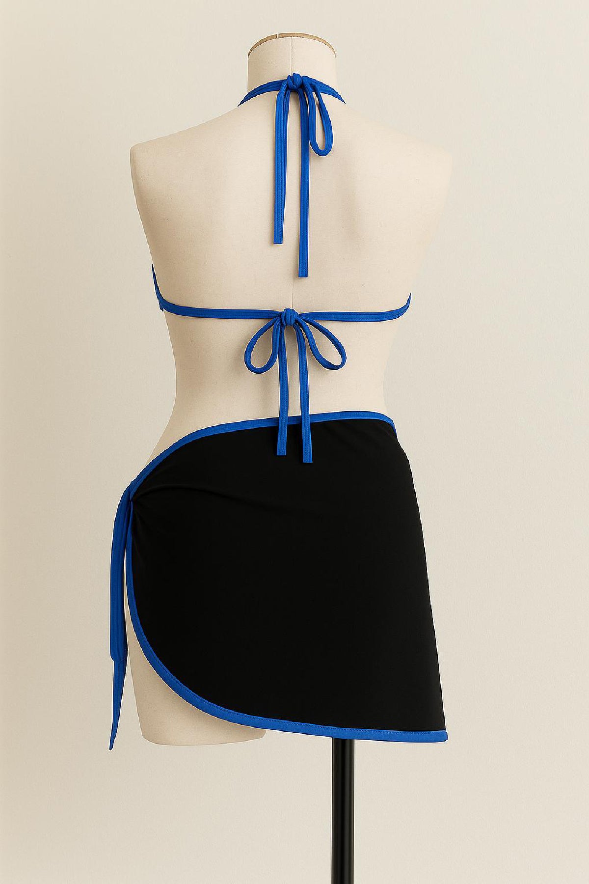 Kadın Siyah ve Leopar Desenli Pareolu 3'lü Bikini Takımı