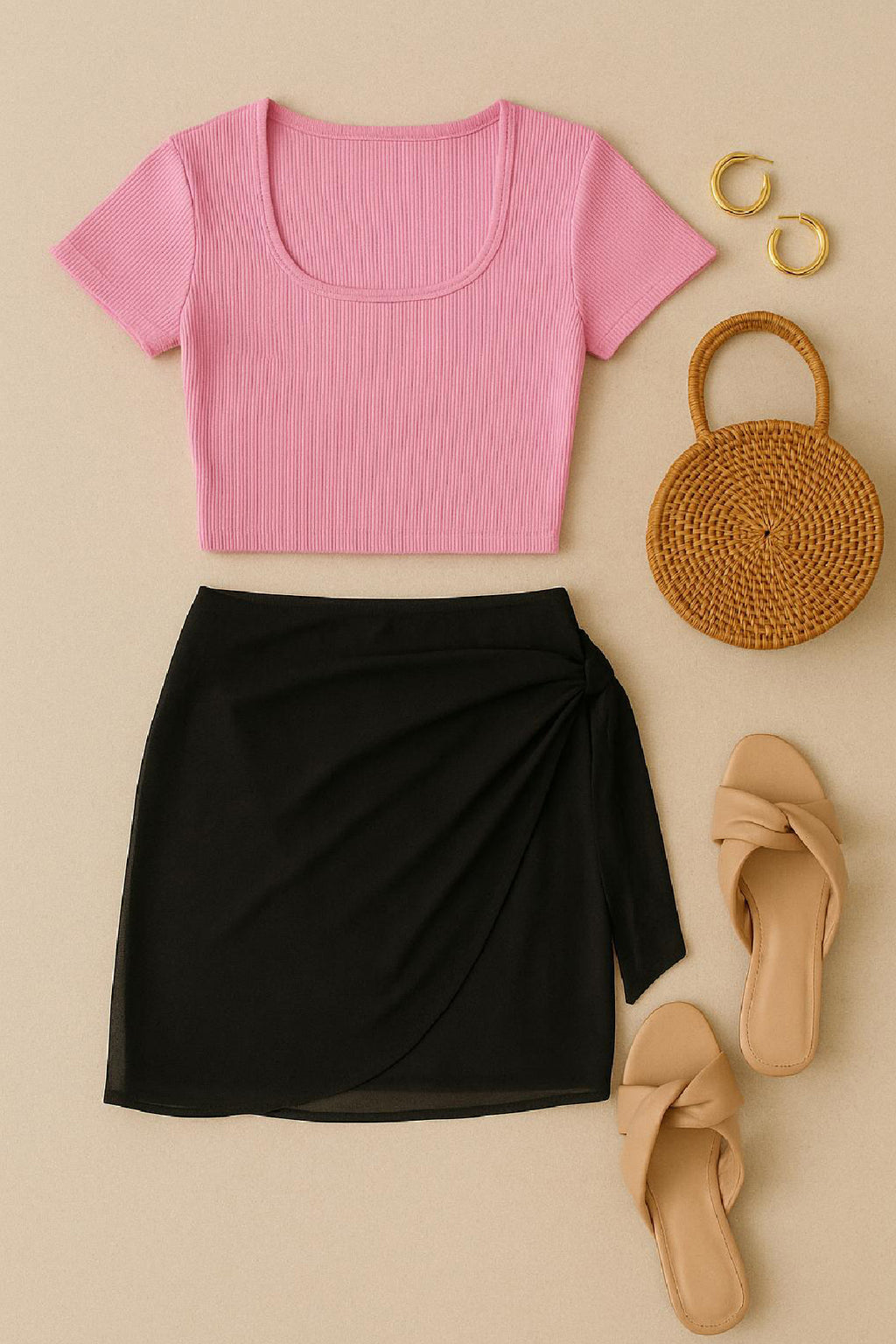 Kadın Pembe Yarım Kol Crop ve Siyah Pareo 2'li Set