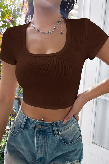 Kadın Kahverengi Yarım Kol Düz Yaka Crop Top Bluz