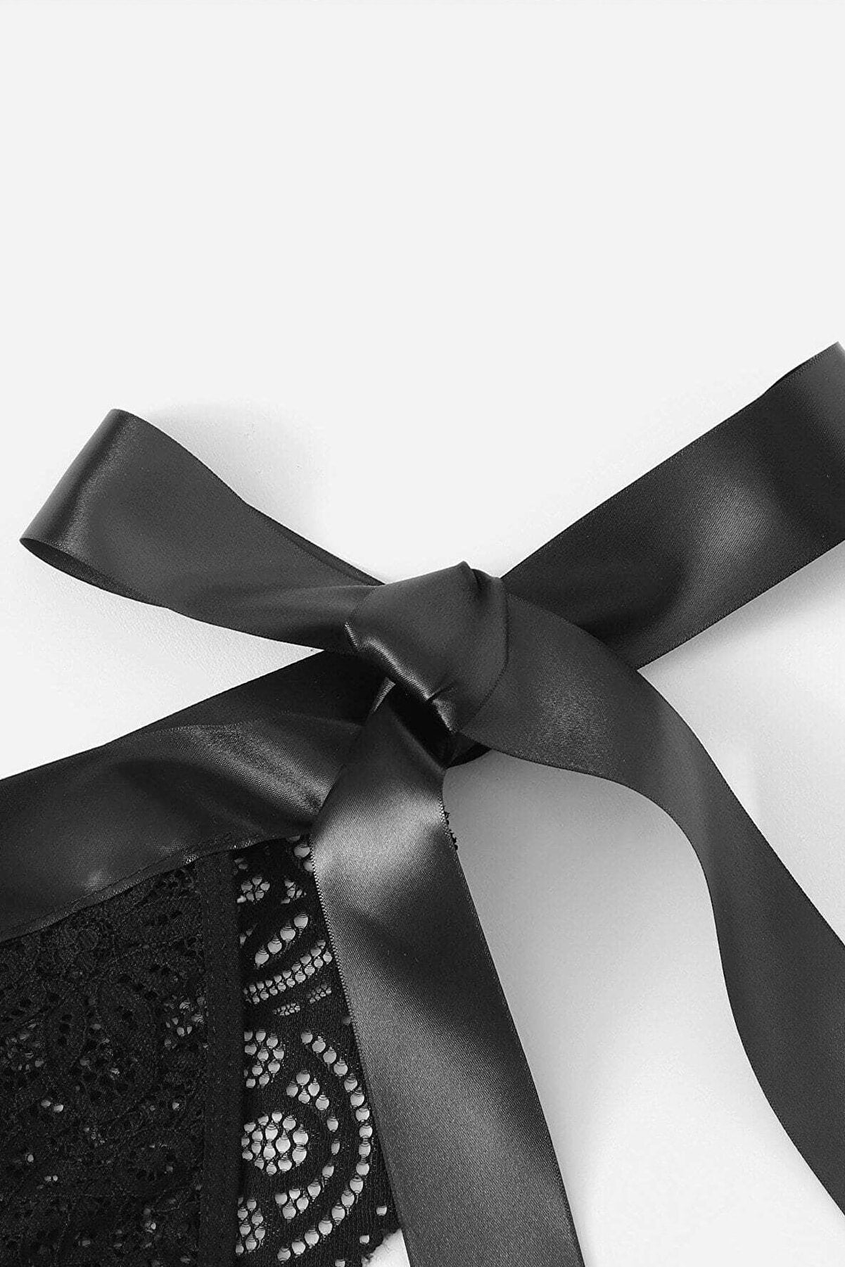 Kadın Siyah Kurdelalı Ve Dantelli Sütyen Külot Takımı