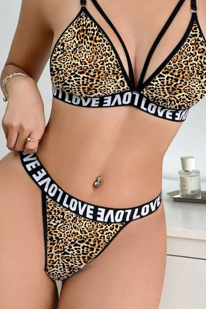 Kadın Leopar Desenli Love Yazı Detaylı Harness İç Çamaşır Takımı