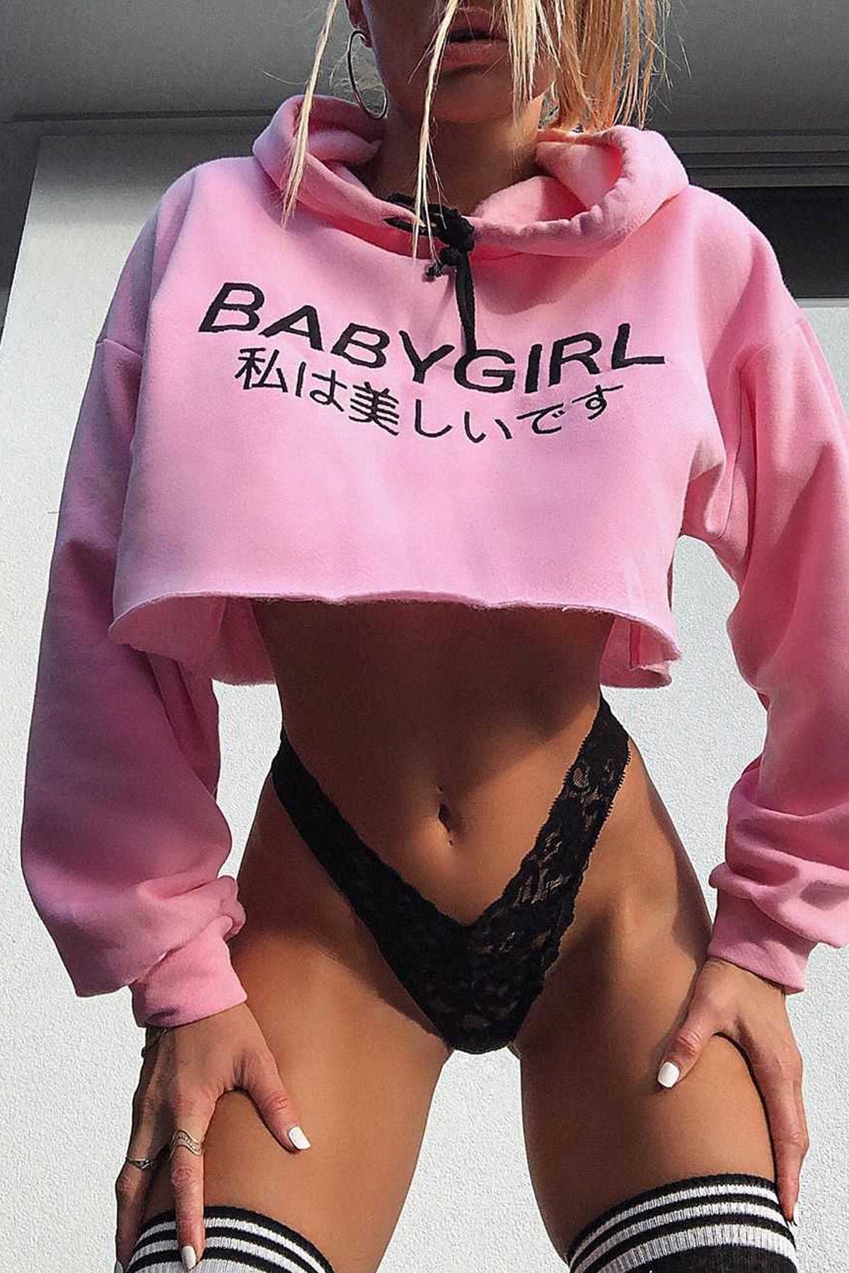 Kadın Siyah Dantel Tanga Külot