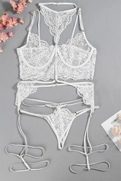 Beyaz Dantel Harnes Detaylı Seksi İç Çamaşırı 16018
