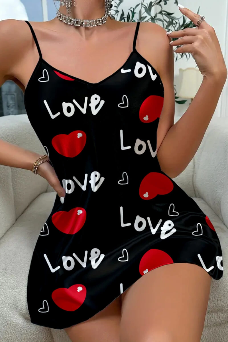 Love Desenli Siyah Saten Gecelik