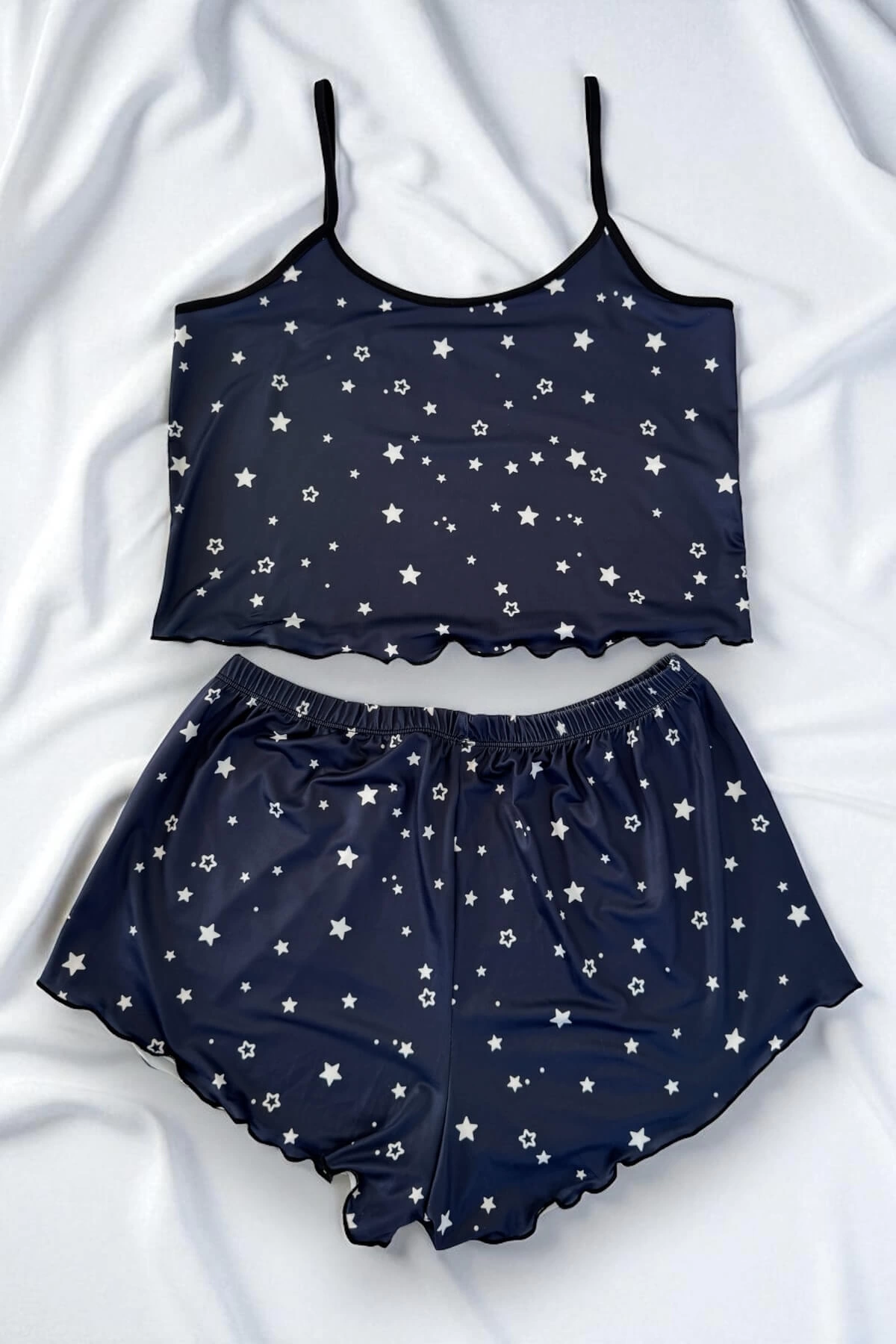 Yıldız Desenli Lacivert Şortlu Pijama Takımı